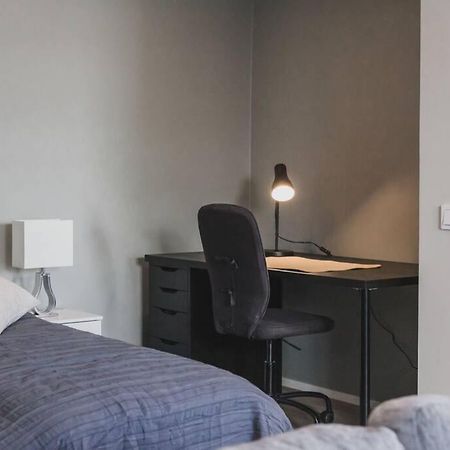 טורקו Stylish New Studio Apartment מראה חיצוני תמונה