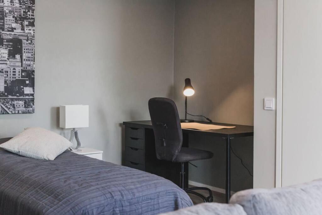 טורקו Stylish New Studio Apartment מראה חיצוני תמונה